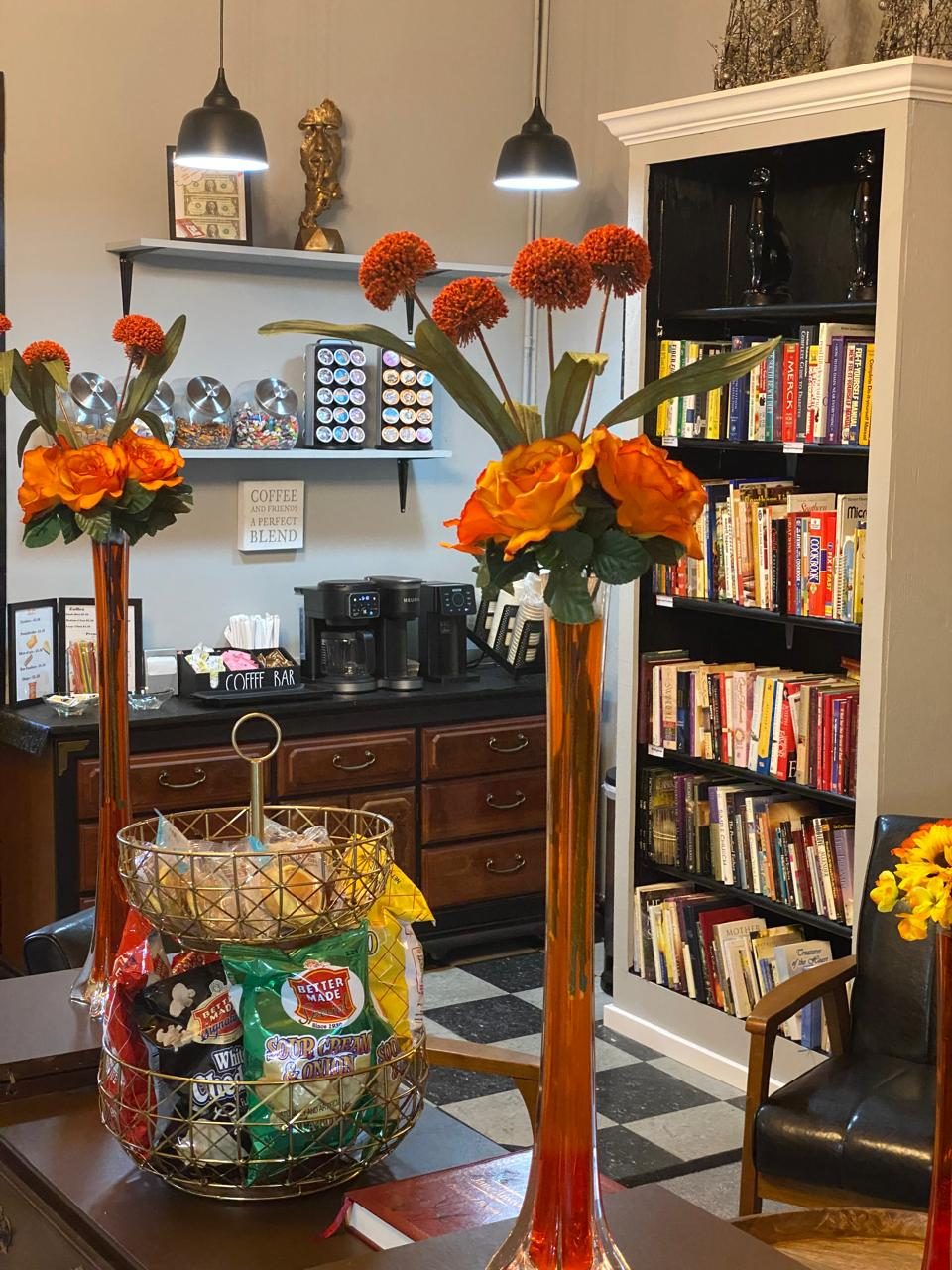 BookLush gallery photo 35