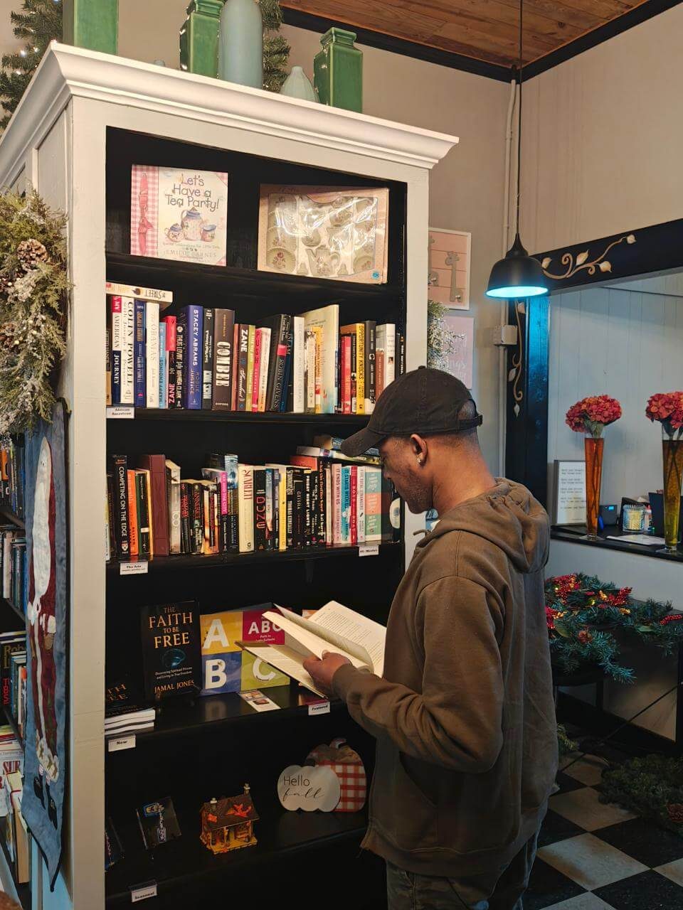 BookLush gallery photo 70